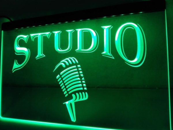 studio-recording-light