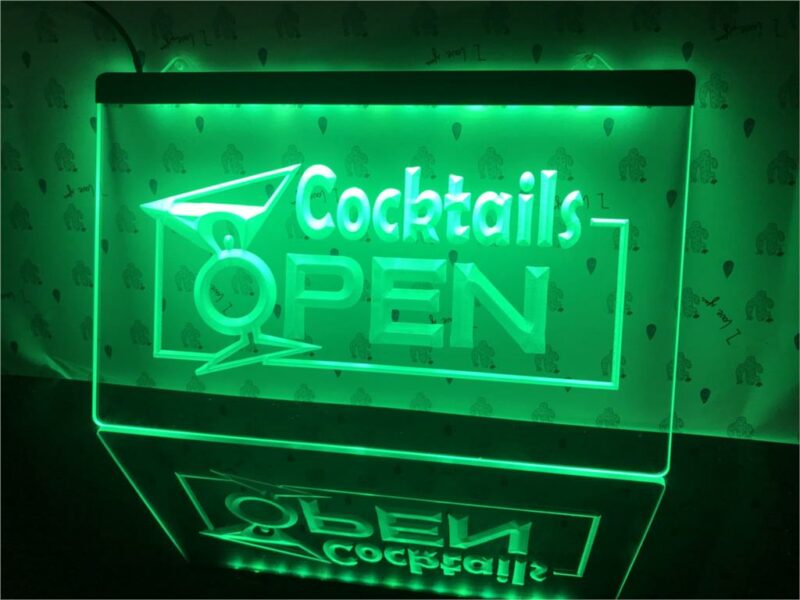 cocktail-light-sign