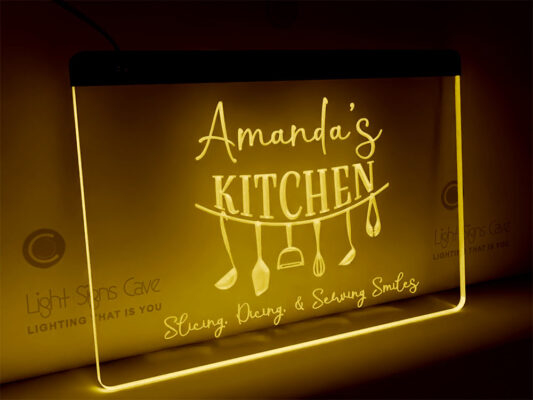 Personalized kitchen sign - Serving smiles
